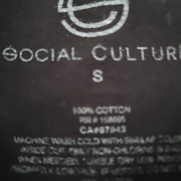 Social Culture t-shirt Size Small - Picture 2 of 2